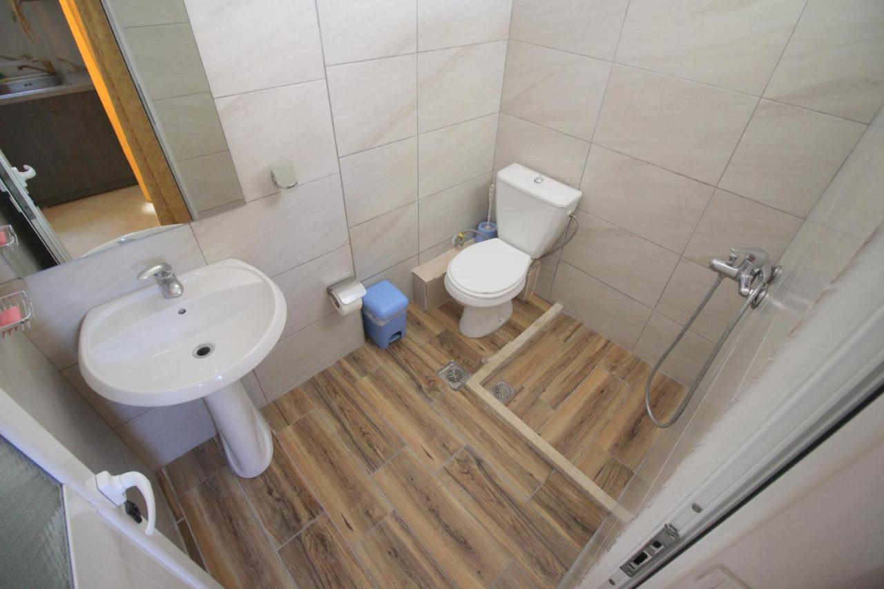 Andy Apartments Sarande Exterior photo